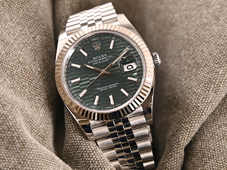 ミントグリーンフルーテッドモチーフ　Ref.126334