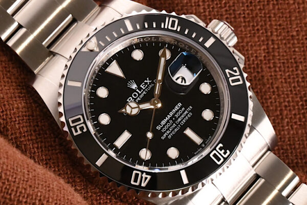 黒でまとめた王道の1本　Ref.126610LN