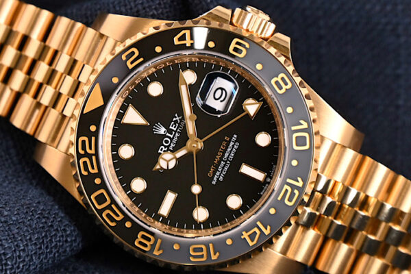 現行YG無垢GMT　Ref.126718GRNR