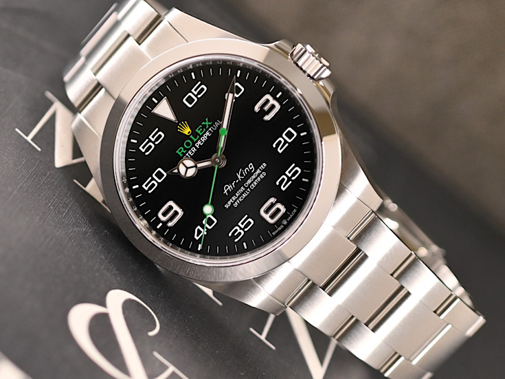 中古流通が少ない１本　Ref.126900