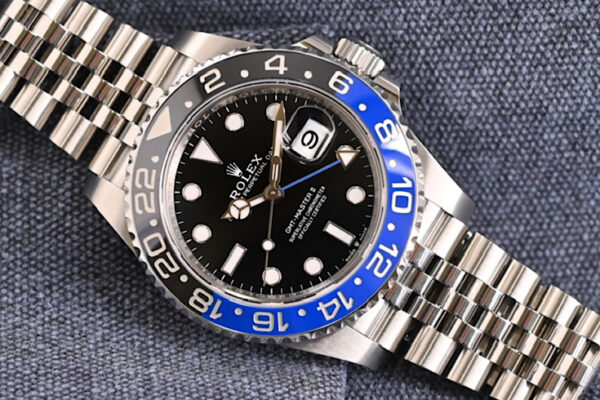 色を入れながらシンプルに　Ref.126710BLNR